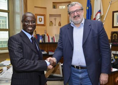 l'ambasciatore del Senegal Mamadou Saliou Diouf 