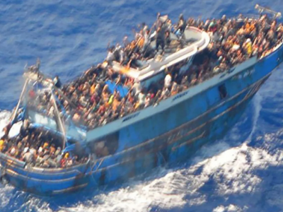 Oltre 100 bambini nella stiva nel naufragio in Grecia? 