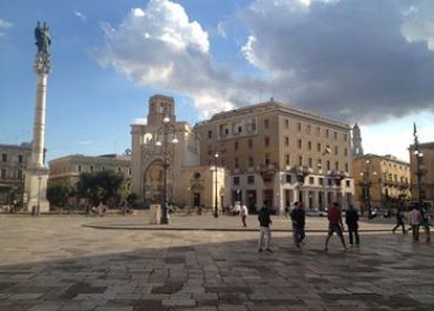 P.zza S.Oronzo Lecce