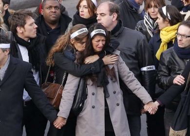 familiari giornalisti uccisi a parigi