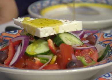 piatto cucina con prodotti dieta mediterranea