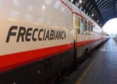 freccia bianca