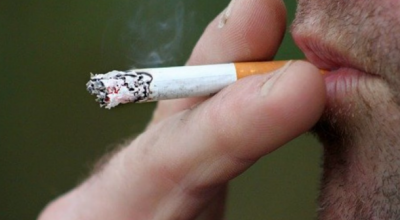 Cassazione: vanno risarciti gli eredi di tabagista deceduto di cancro ai polmoni