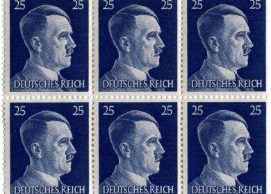 francobolli con il ritratto di Hitler