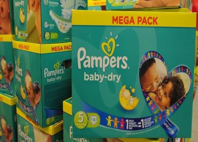 pampers