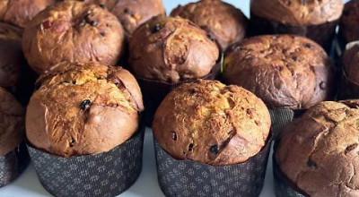 Tolleranza zero in Svizzera per gli italiani. Passa il confine svizzero con un furgone carico di panettoni artigianali: italiano bloccato per “Contrabbando di panettoni” tra Italia e Svizzera