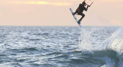 Chi l’ha visto? Appello della famiglia per ritrovare un surfista scomparso