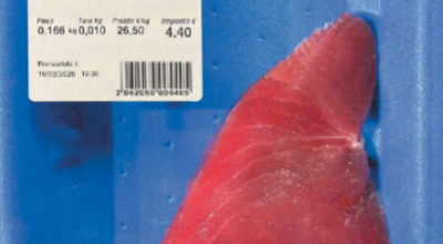 “Istamina oltre i limiti consentiti”, richiamato tonno tonno a pinne gialle decongelato a marchio Copromar