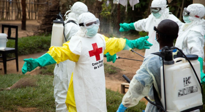 Si sta diffondendo una variante letale dell'Ebola: l'OMS emette il secondo livello di allerta più alto