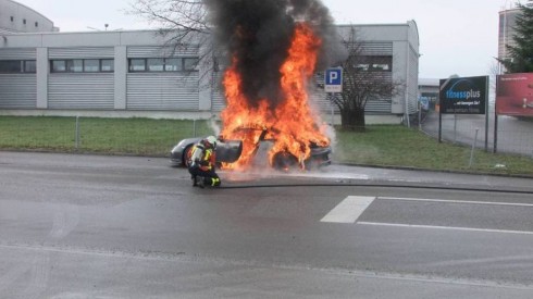 Porsche 911 GT3 incendio