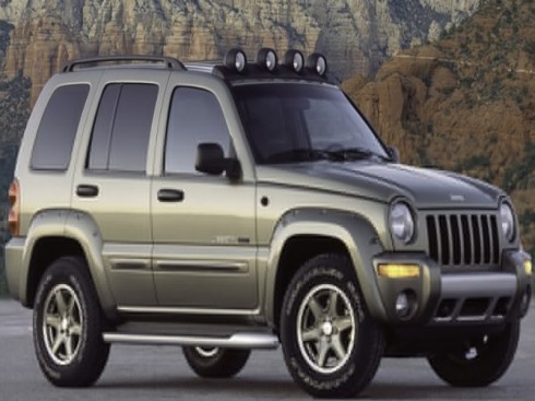 Fiat Chrysler richiama 325 mila Jeep Liberty in Usa. Difetto alle sospensioni
