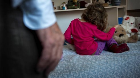abusi su minori abusi su minori