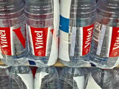 Nestlé interrompe la vendita di acqua minerale Vittel in Germania