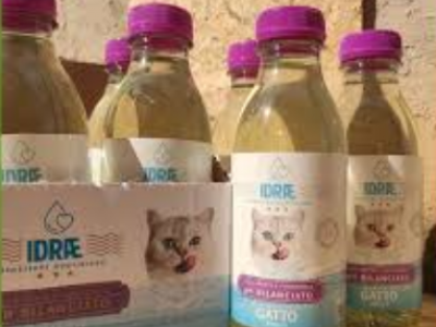 Allerta sanitaria per alcuni lotti acqua funzionale per gatti a marchio IDRAE per la presenza di additivi non consentiti