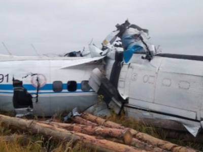 Russia, aereo che trasportava una ventina di paracadutisti è precipitato in Tatarstan - VIDEO