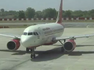 Volo Rajkot a Delhi: atterraggio d'emergenza all'aeroporto di Udaipur. Segnalato principio d'incendio a bordo