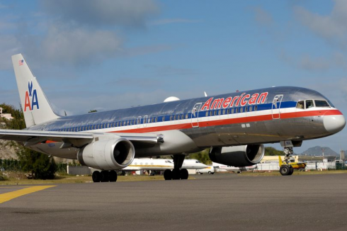 Feto trovato morto nel bagno di un aereo American Airlines