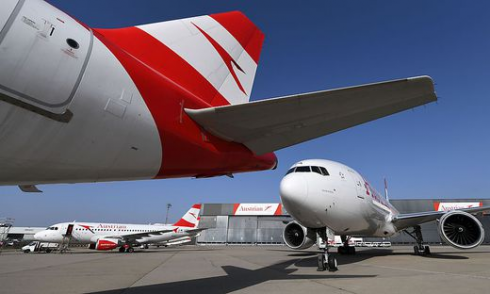 Emergenza a bordo: undici ore di volo da Vienna a Vienna.