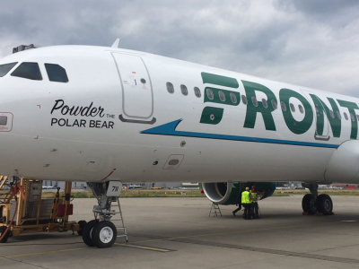 Tragedia all'aeroporto di Denver: l'aereo investe un pedone in fase di decollo