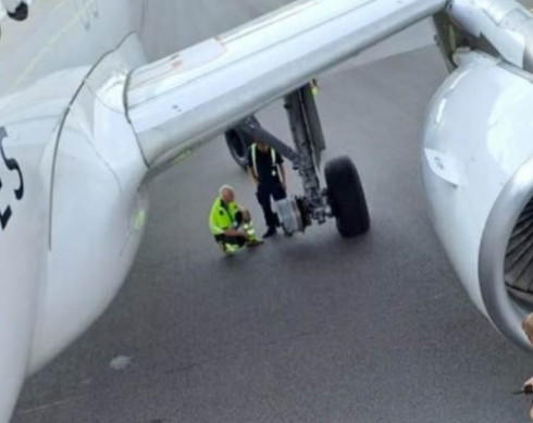 Un aereo perde una gomma prima del decollo, paura sul volo Brussels Airlines