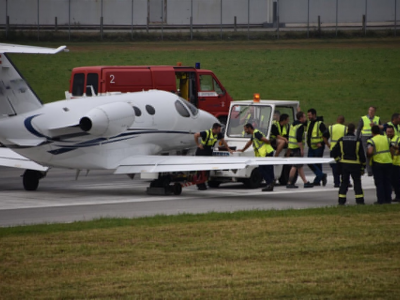 Lugano, aereo bloccato sulla pista dopo l'atterraggio per un guasto