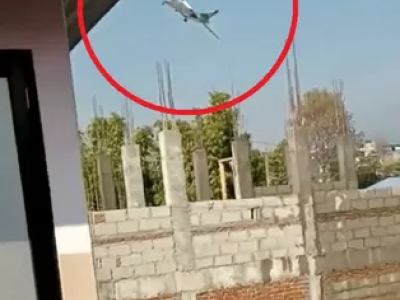 Un aereo della Yeti Airlines precipita in Nepal con 72 persone a bordo. Video