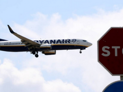Crepe nei Boeing, Ryanair ritira tre 737 a causa di problemi strutturali