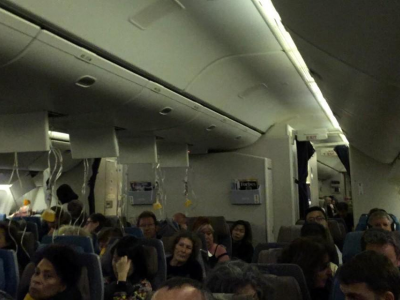 Paura sul volo Singapore Airlines: cabina depressurizzata