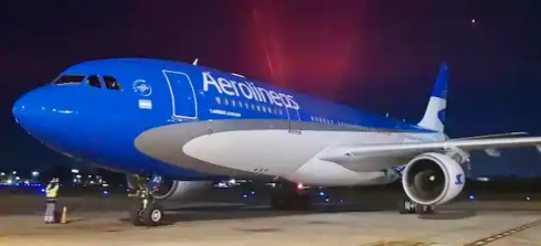 "Mai stata così vicino alla morte!" forti turbolenze su un volo Madrid-Buenos Aires, 12 feriti