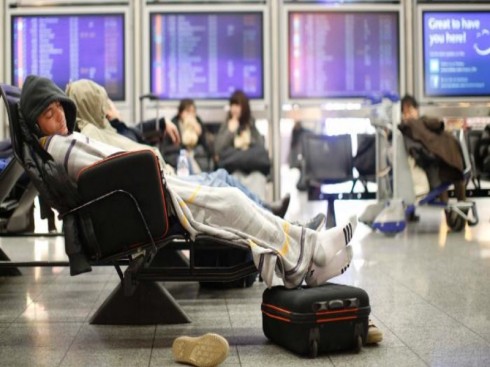 Buone notizie per chi viaggia. Stop allo sciopero dei controllori di volo del 21 luglio. Accordo ENAV - SINDACATI.