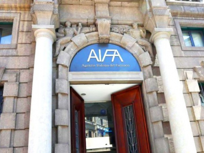 Reazioni avverse con antidiuretico: Aifa dispone il ritiro a scopo cautelativo
