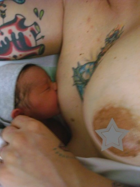allattamento materno da tatuaggi allattamento materno da tatuaggi