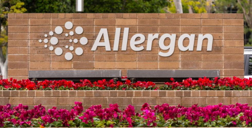 Protesi mammarie e cancro: Allergan ritira dal mercato europeo protesi al seno per potenziale legame con una rara forma di cancro, il linfoma anaplastico a grandi cellule