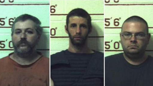 Crudeltà sugli animali, americani sotto choc. Tre uomini hanno violentato i loro animali per cinque anni.