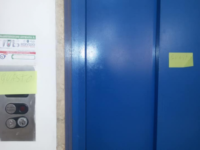 Ascensore rotto all’IISS "E. FERMI di Lecce dal mese di maggio. La denuncia di una docente disabile sinora inascoltata