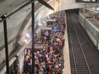 Cade sui binari della metro di New York, muore investita da un treno bambina di 10 anni