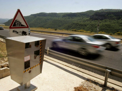 Sicurezza stradale. Verso il blocco di tutti gli autovelox in Francia? 
