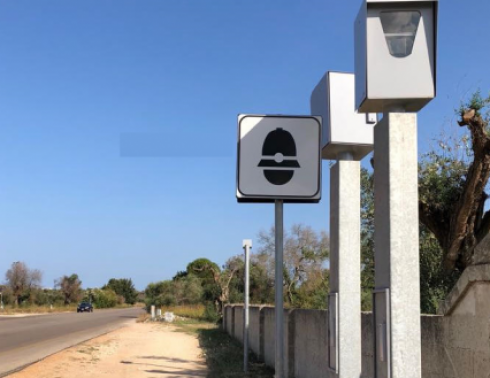 Autovelox di Melpignano. Quando l’amministrazione troppo impegnata a sanzionare notifica due volte l’ordinanza ingiunzione già annullata da una sentenza del Giudice di Pace.
