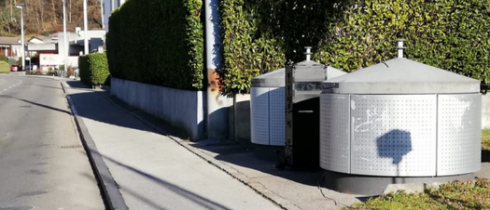 Autovelox nascosti tra i cassonetti dei rifiuti in Svizzera, il 60% dei multati è italiano. 