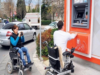 bancomat per disabili