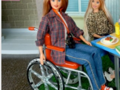Arriva la Barbie con protesi e sedie a rotelle