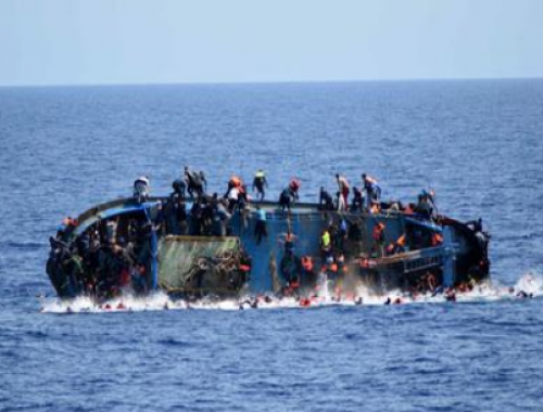 Migranti, naufragio al largo del Senegal.