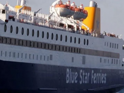 Naxos: una nave con 411 passeggeri si è schiantata nel porto