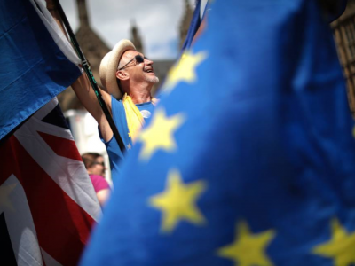 Gli europei che hanno trascorso cinque anni nel Regno Unito dovranno pagare 73 euro per rimanere dopo la Brexit