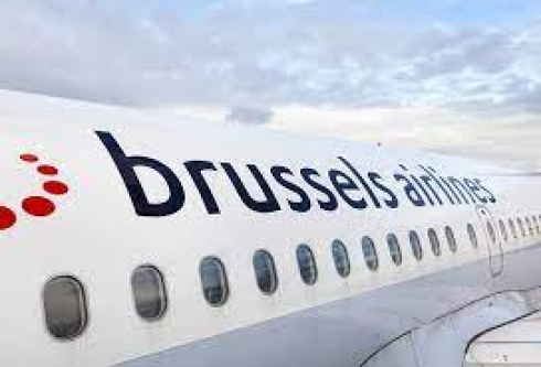 Collisione tra un camion e un aereo della Brussels Airlines a Stoccolma Bromma