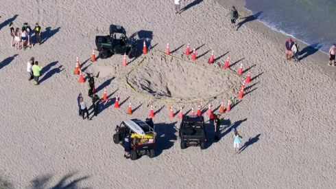 Choc negli Usa: una bambina muore in spiaggia sepolta in una buca dalla sabbia