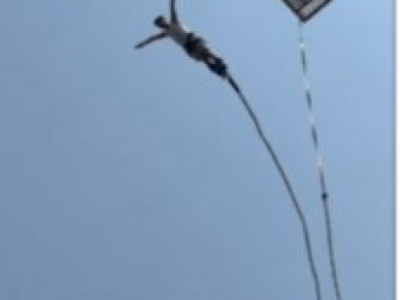 Grande spavento in Thailandia, la corda si spezza durante il salto con il bungee jumping – Video
