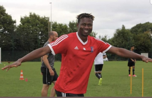 Calcio, altra tragedia questa volta in Francia: calciatore 26enne senegalese si accascia al suolo durante un allenamento e muore per arresto cardiaco