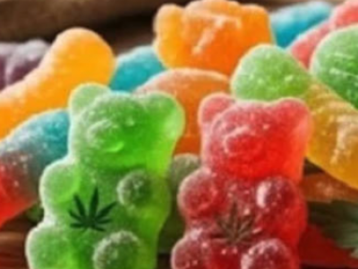 Allarme veleno nelle caramelle gommose: muore un uomo di 42 anni