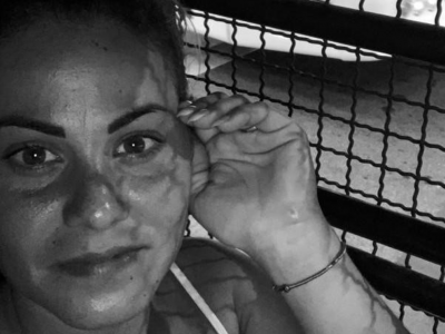 Con la sigaretta elettronica in vacanza, arrestata una cittadina francese
